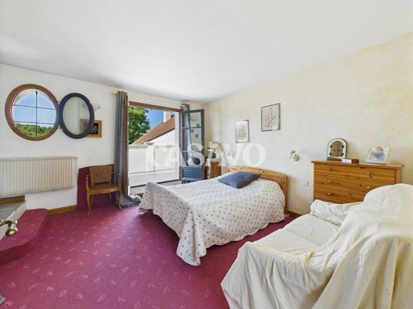 Vente Maison 6 pièces de 226m² - 95410 Groslay
