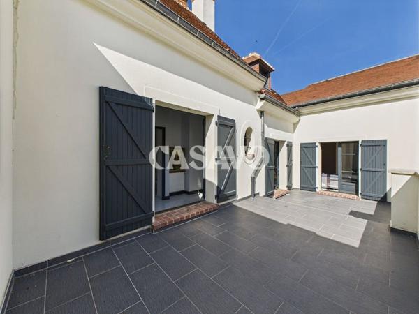 Vente Maison 6 pièces de 226m² - 95410 Groslay