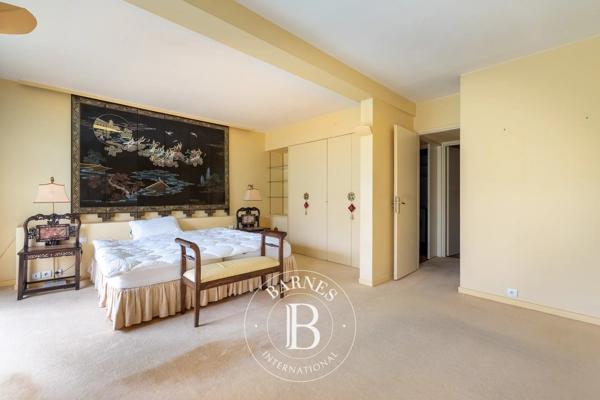 Le Chesnay, Appartement 3 Chambres -  197 m² à vendre