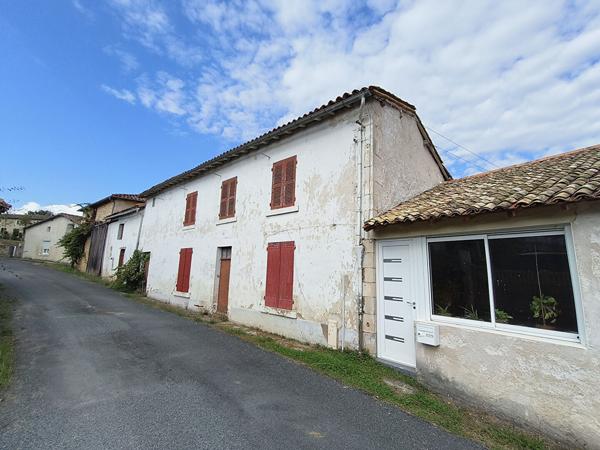 Maison en pierre à 10 mn de Melle et La Mothe, Chey 79120