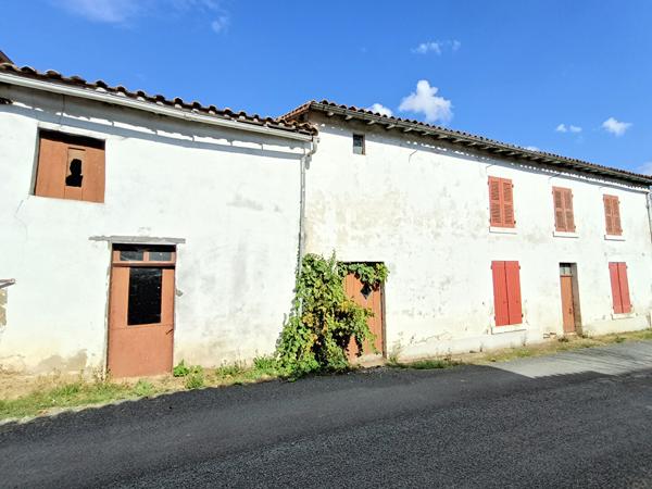 Maison en pierre à 10 mn de Melle et La Mothe, Chey 79120