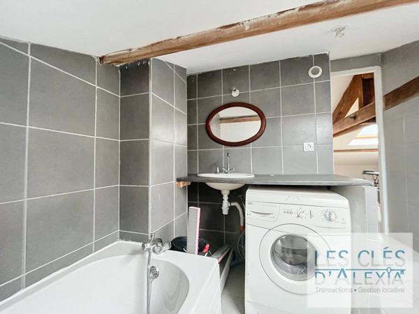 APPARTEMENT T3 - SAINT ETIENNE