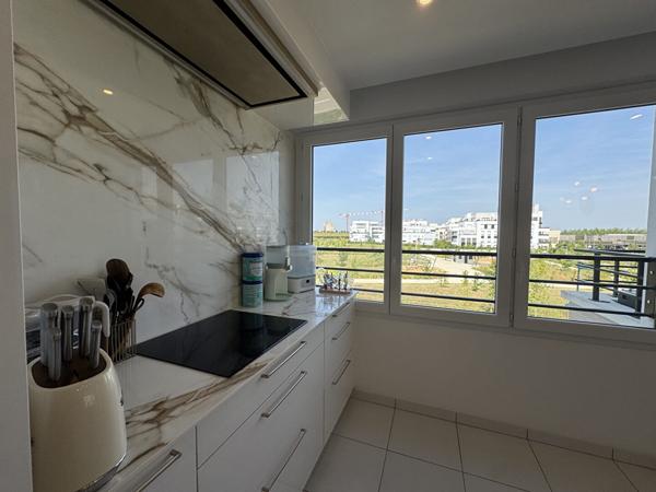 Appartement Chessy 5 pièce(s) 94.12 m2