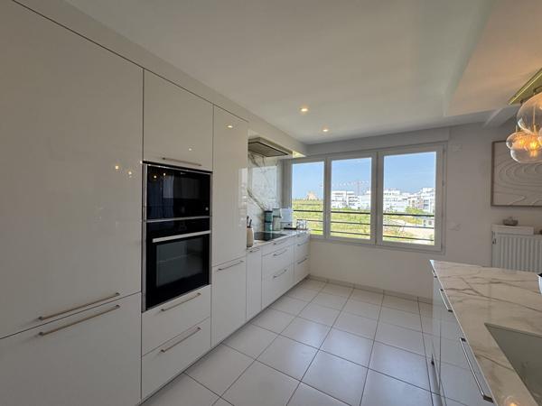 Appartement Chessy 5 pièce(s) 94.12 m2