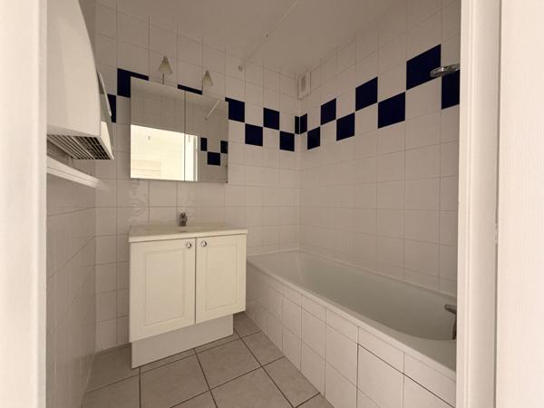Appartement 3 pièces de 88 m² à Meyzieu