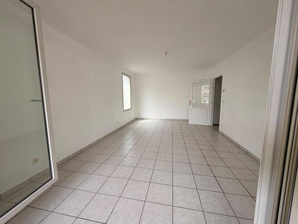 Appartement 3 pièces de 88 m² à Meyzieu