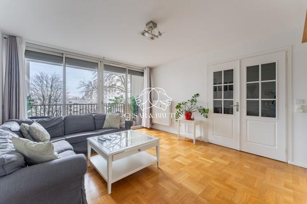 Appartement de 5 Pièces avec balcon – Caluire et Cuire !