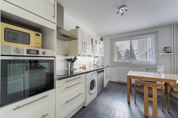 Appartement de 5 Pièces avec balcon – Caluire et Cuire !