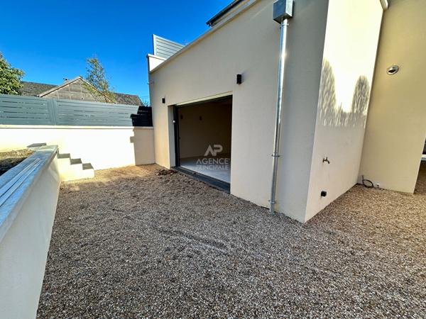 Maison Orgeval 7 pièces 5 chambres 161 m2 749 000 € **  - Référence  9026