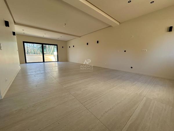 Maison Orgeval 7 pièces 5 chambres 161 m2 749 000 € **  - Référence  9026