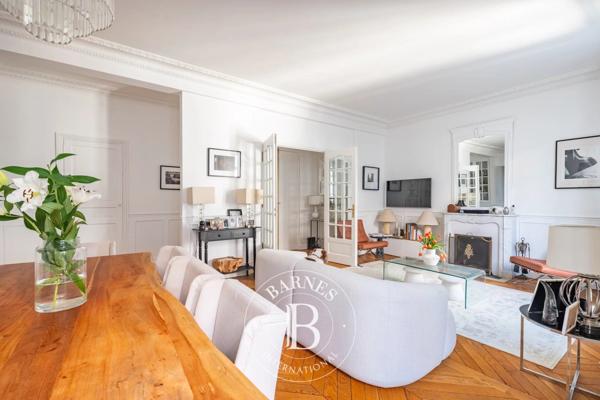 Saint-Germain-en-Laye, Appartement 2 Chambres -  91 m² à vendre