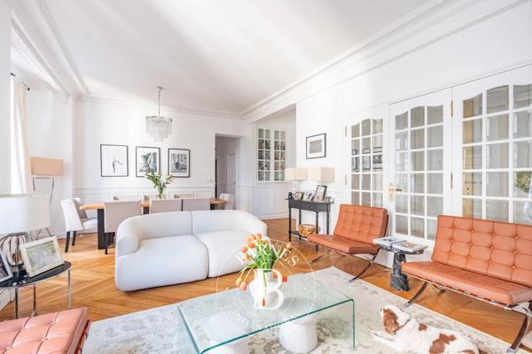 Saint-Germain-en-Laye, Appartement 2 Chambres -  91 m² à vendre