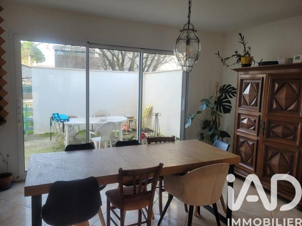 Maison à vendre 5 pièces 162 m² Saint-Geniès-de-Malgoirès