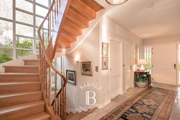Hendaye, Maison de ville  300 m² à vendre