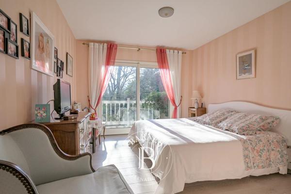 Hendaye, Maison de ville  300 m² à vendre