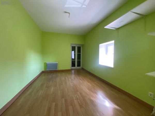 Maison rurale à louer à Cormatin en Saône-et-Loire (71460), ref :