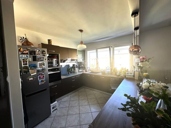 Appartement 4 pièce(s) 2 chambre(s) 74 m²