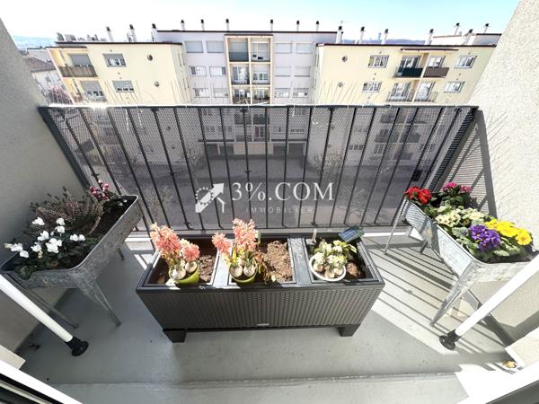 Appartement 4 pièce(s) 2 chambre(s) 74 m²