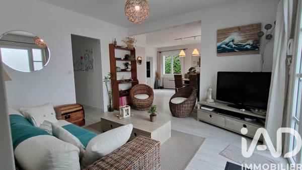 Maison à vendre 9 pièces 217 m² Saint-Gilles-Croix-de-Vie