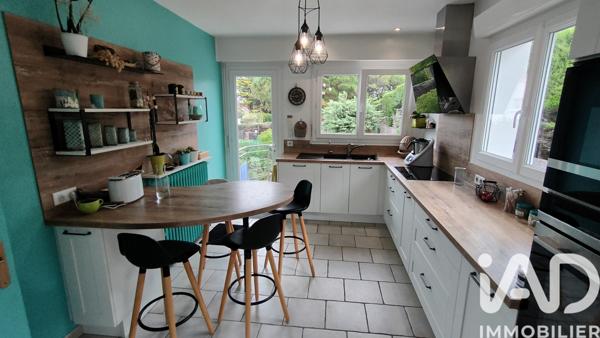 Maison à vendre 9 pièces 217 m² Saint-Gilles-Croix-de-Vie