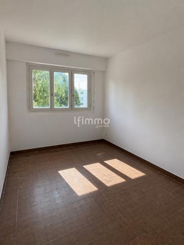 Chilly Mazarin / Appartement 4 pièces / Residence grand jardin