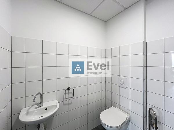 SARREGUEMINES Local commercial