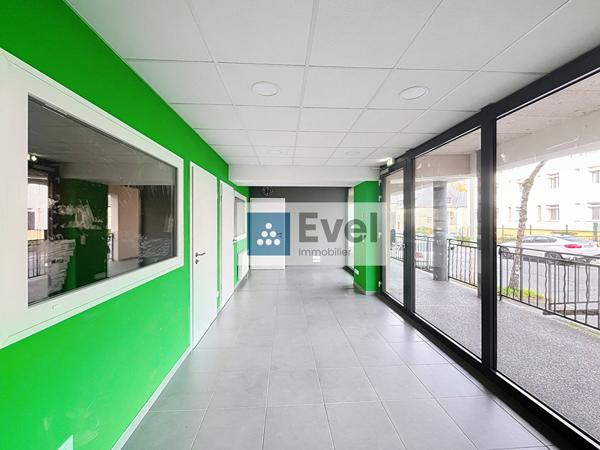 SARREGUEMINES Local commercial