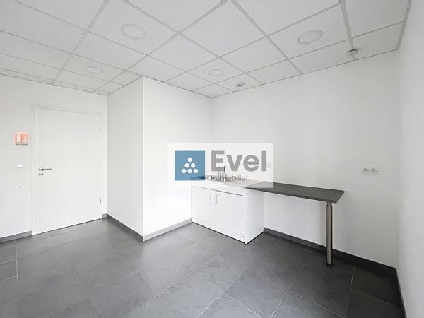 SARREGUEMINES Local commercial