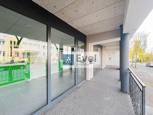 SARREGUEMINES Local commercial