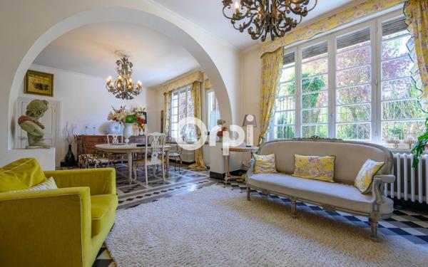 Maison à vendre    9 pièces • 286,71 m2 Lallaing