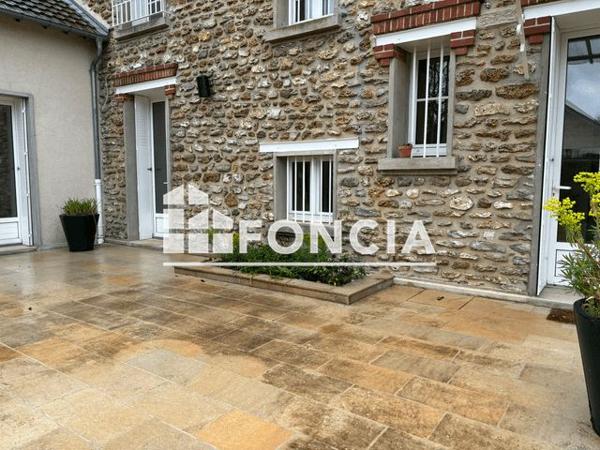 Location Maison 7 pièces 187.1 m² - 21 BIS RUE JEAN BAPTISTE CARTRY Marines 95640