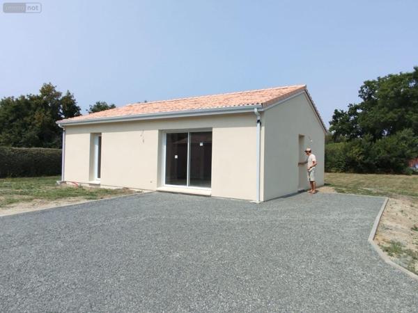 Maison individuelle à vendre à Grayan-et-l'Hôpital en Gironde (33590), ref : 032/1655   
CENTRE