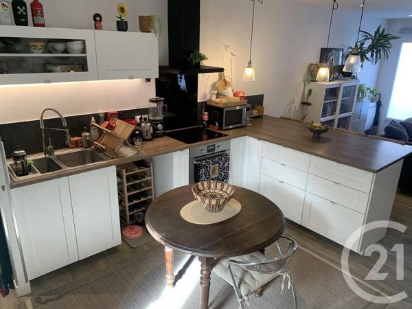 Maison à vendre  3 pièces - 64,92 m 2   DAX  - 40
