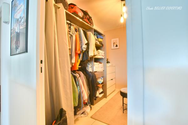 Marseille (13012) Secteur Montolivet-Petit Bosquet, Appartement T3 de 81 m2, avec son balcon exposé ouest, sa vue panoramique et