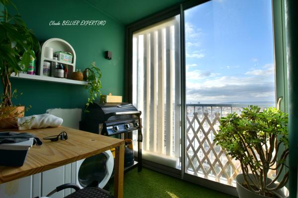 Marseille (13012) Secteur Montolivet-Petit Bosquet, Appartement T3 de 81 m2, avec son balcon exposé ouest, sa vue panoramique et