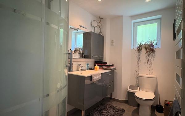 Maison à vendre    3 pièces • 88 m2 Saintes