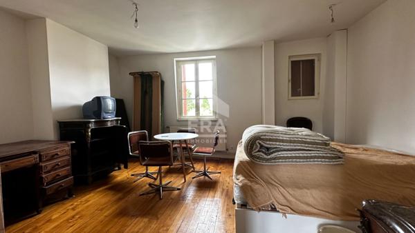 Locaux à usage professionnel situés centre ville de Compiègne