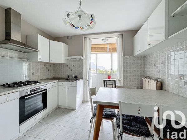 Appartement à vendre 6 pièces 97 m² Saint-Martin-d'Hères