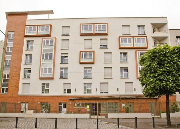 INVESTISSEMENT LOCATIF – Saint-Denis – Résidence Étudiante Les Estudines Saint-Denis Basilique – 5.67 % de rentabilité