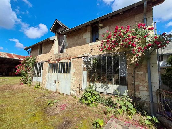 86210 VOUNEUIL SUR VIENNE Maison familiale avec ateliers et dépendances Hyper-centre de Vouneuil-sur-Vienne