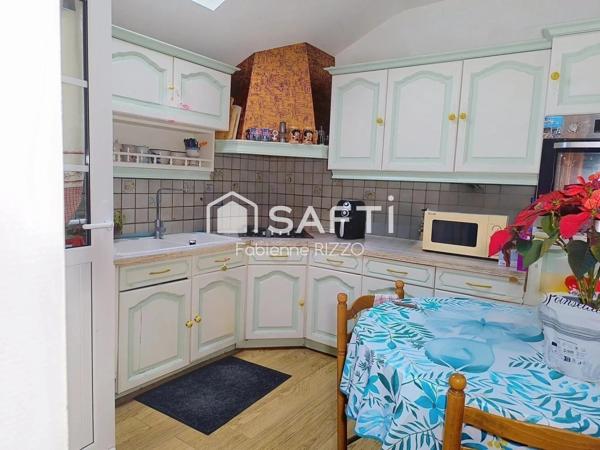 COCHEREN -  MAISON PLAIN -PIED