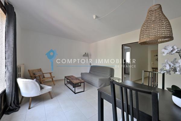 Maison
                                                                                                                                                                                                                                                                                                                        7 pièce(s)                                                                                                                                                                                                          6 chambre(s)                                                                                                                                                                                                          227  m²