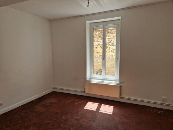 Location Appartement45 m² - 2 Pièces - MONTARGIS (45200)
