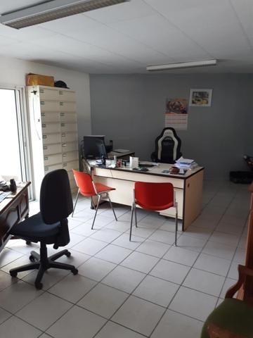 Dpt Charente (16), à vendre Grand ANGOULEME.