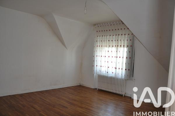 Maison à vendre 5 pièces 140 m² Pont-de-Buis-lès-Quimerch