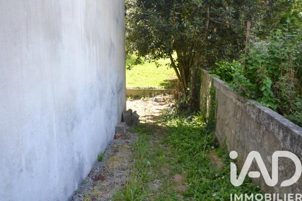 Maison à vendre 5 pièces 140 m² Pont-de-Buis-lès-Quimerch