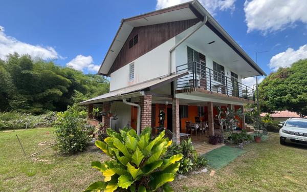 Maison à vendre    5 pièces •  Matoury