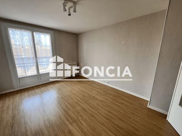 Location Appartement 3 pièces 57.06 m² - 11 Boulevard de Champarey Bourgoin Jallieu 38300