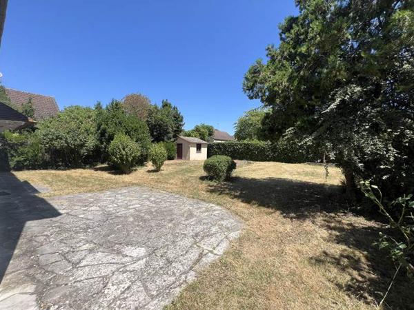 Maison à vendre 176 714 € Saint-Amand-Montrond 7 p 214 m² DPE D