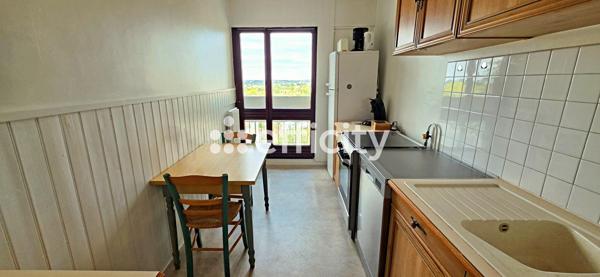 Appartement
         5 pièces
        - 96 m² 109 900 € *